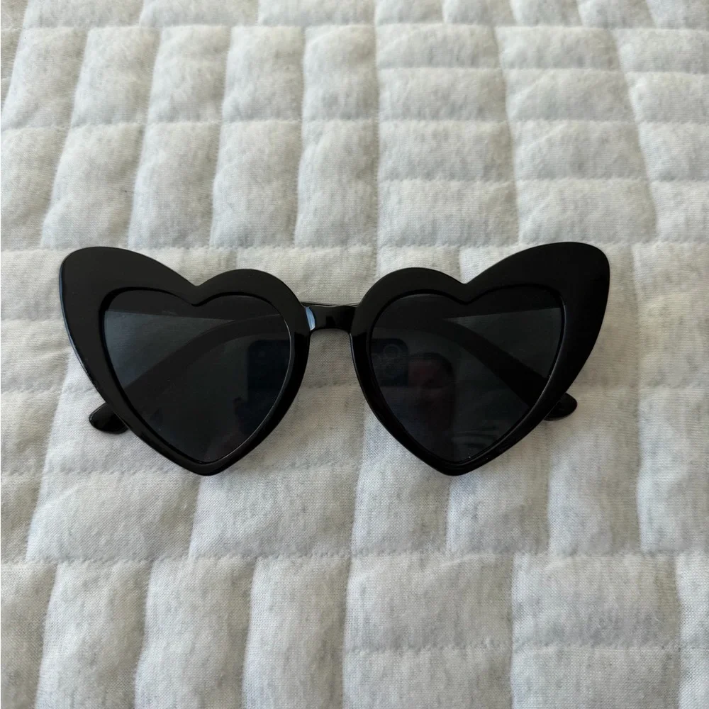 Heart Shaped Black Sunglasses